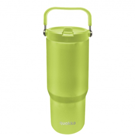 Nerezový termopohár Quokka Core Apple Green o objemu 860 ml je praktickým společníkem na každodenní cesty, do práce i na výlet