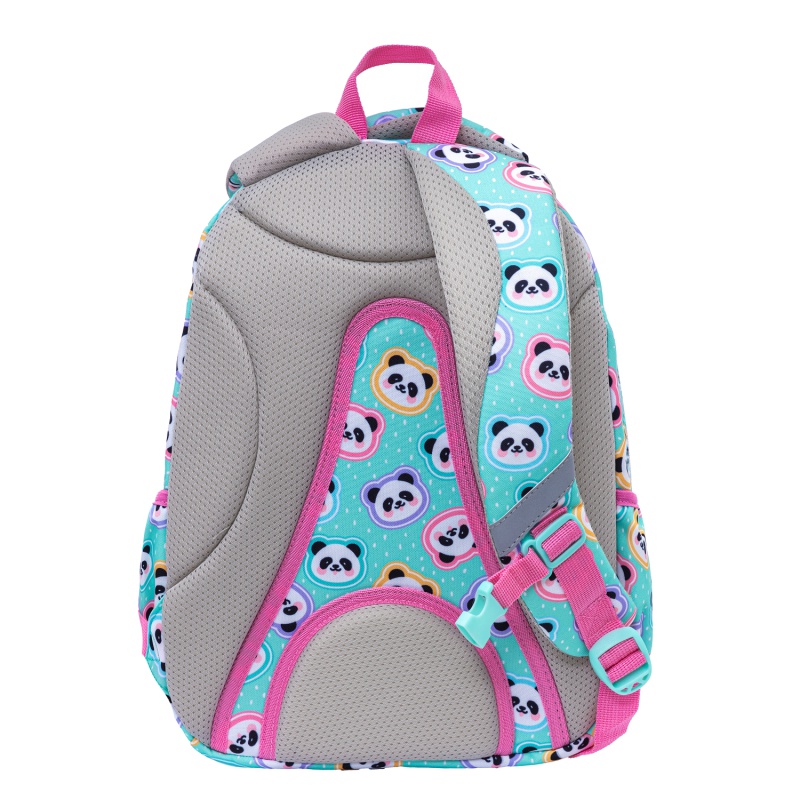 Menší školní batoh od značky AstraBAG je perfektním společníkem pro vašeho školáka.