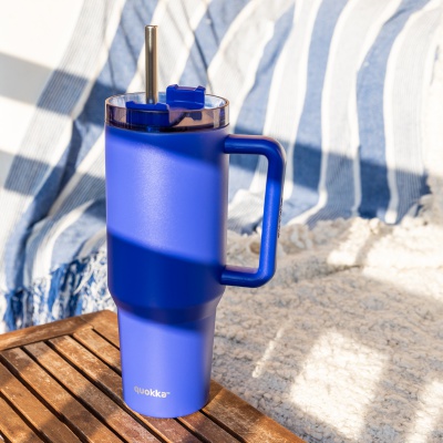 nerezovy-termopohar-quokka-stream-dusk-blue-1200-ml-40331