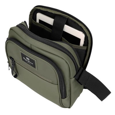 Pánska crossbody taška na tablet 12" Pepe Jeans Dudley zelená